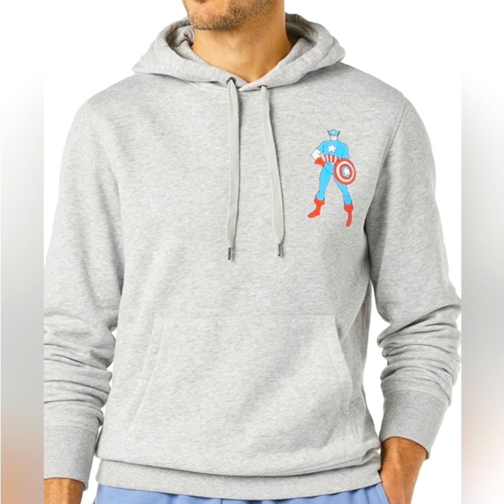 NWT Marvel Captain America Hoodie Size Large